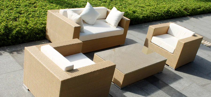 Exterior Design — Vetrotenda